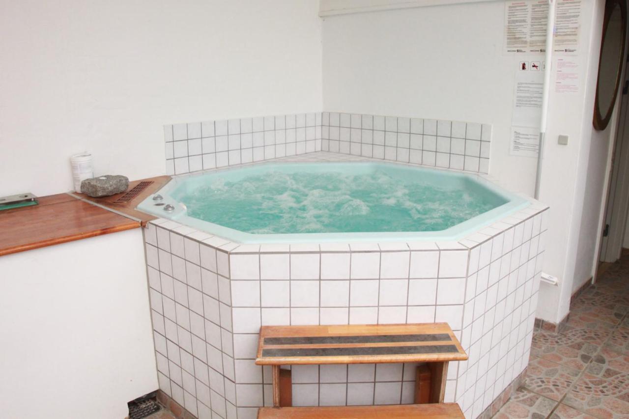 Willa Rolso Retreat Knebel Zewnętrze zdjęcie